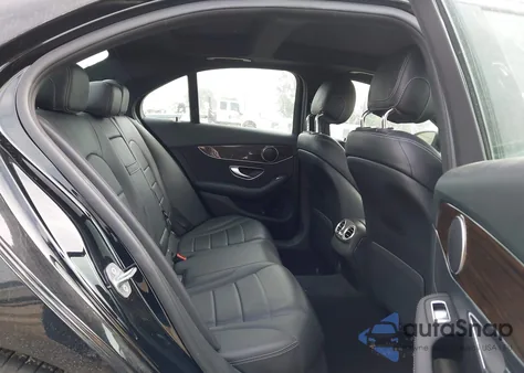 2020 Mercedes-Benz C 300 из США, поврежденный, VIN W1KWF8DB7LR571607